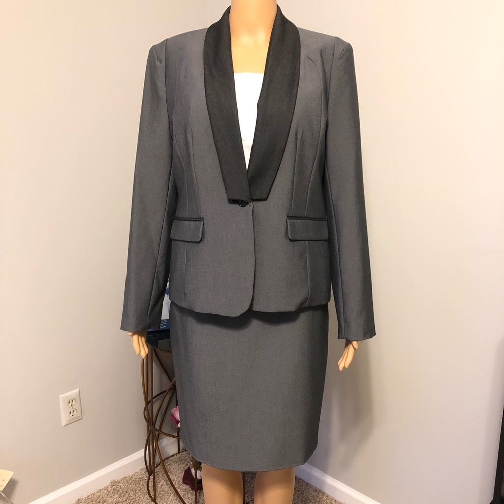 Final price🎉 Coat & Skirt set